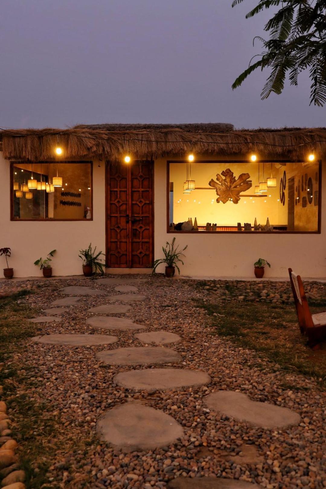 Готель Agni Eco-Retreat Una  Екстер'єр фото